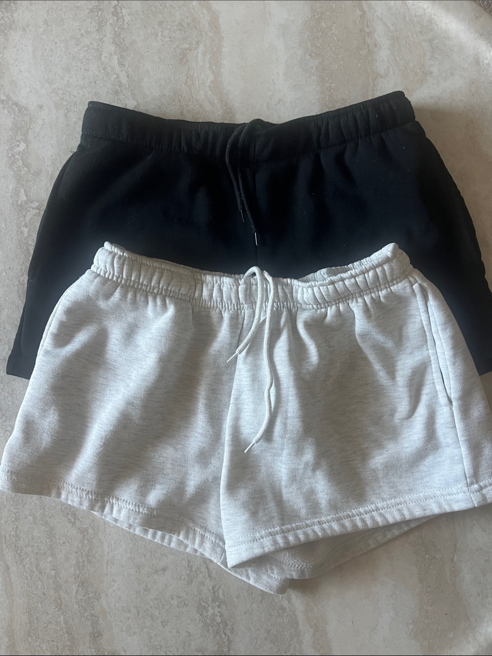 Women’s Elastic Waist Knit Lounge Shorts - Black & Light Gray